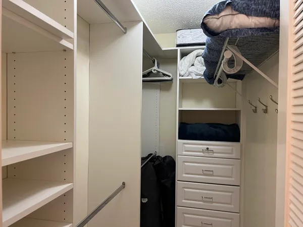 $1,950 | 183 Normandy Lane, Delray Beach, FL 33484