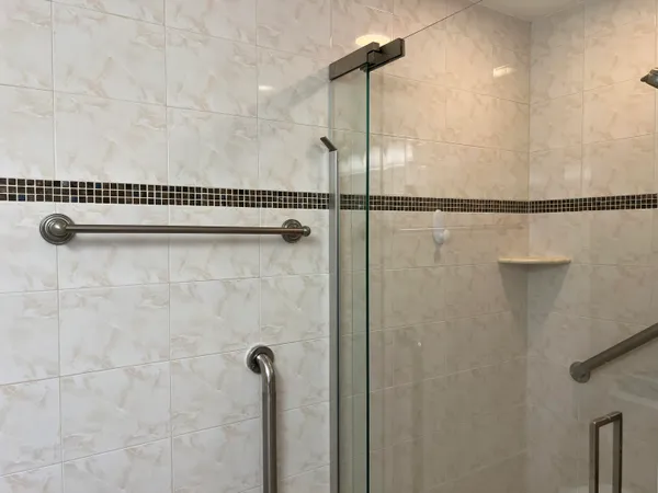 $1,950 | 183 Normandy Lane, Delray Beach, FL 33484