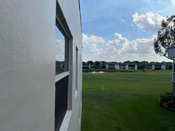 $1,950 | 183 Normandy Lane, Delray Beach, FL 33484