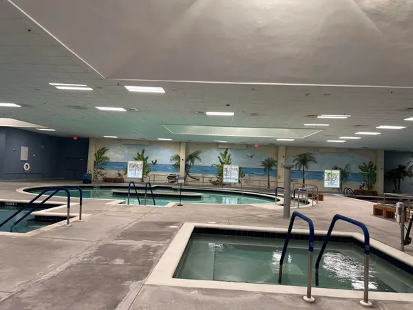 $1,950 | 183 Normandy Lane, Delray Beach, FL 33484