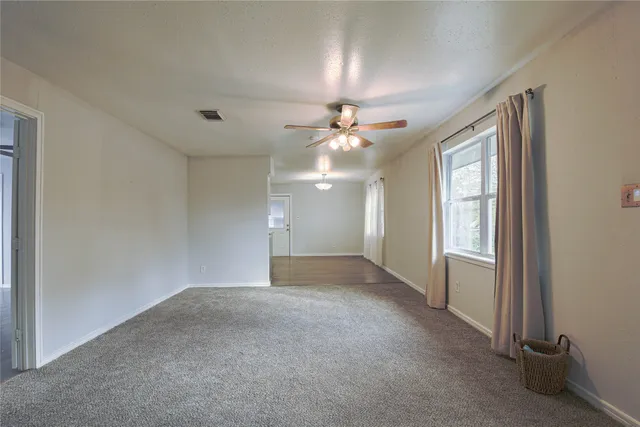 $1,700 | 12335 Roy Road, Unit CR105, Pearland, TX 77581