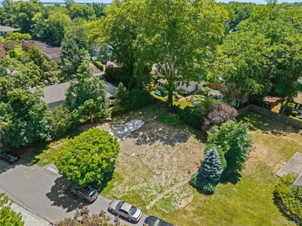 $1,299,000 | 819 The Crescent, Mamaroneck, NY 10543