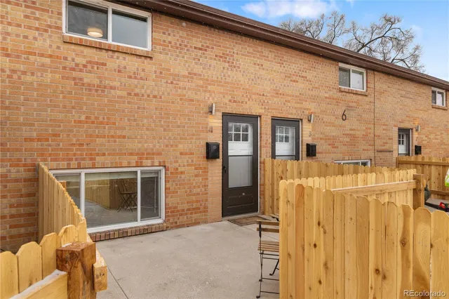 $349,000 | 6160 West 17th Avenue, Unit 4, Lakewood, CO 80214