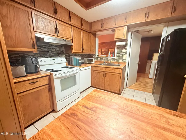 $179,000 | 12011 Highway 330, Coffeeville, MS 38922