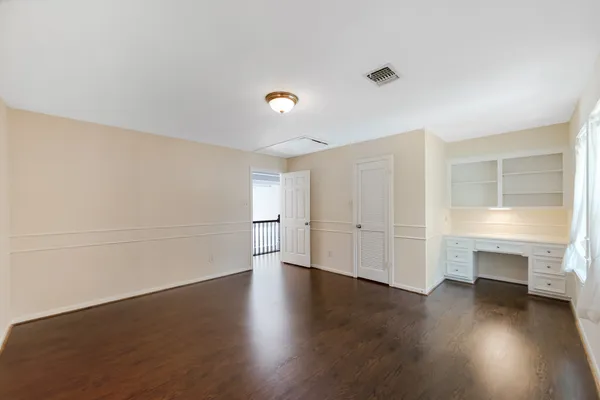 $475,000 | 5115 Westerham Place, Houston, TX 77069