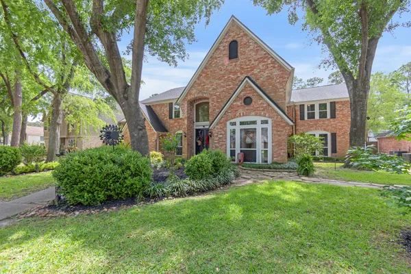 $475,000 | 5115 Westerham Place, Houston, TX 77069
