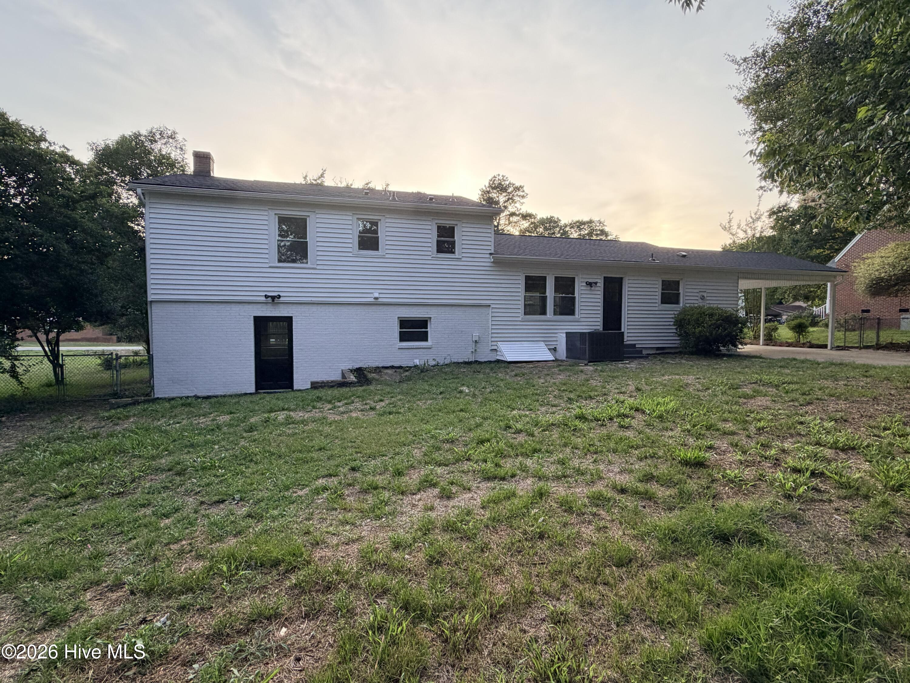 1806 North Friendly Road Goldsboro, NC 27530 - Photo 2 of 21