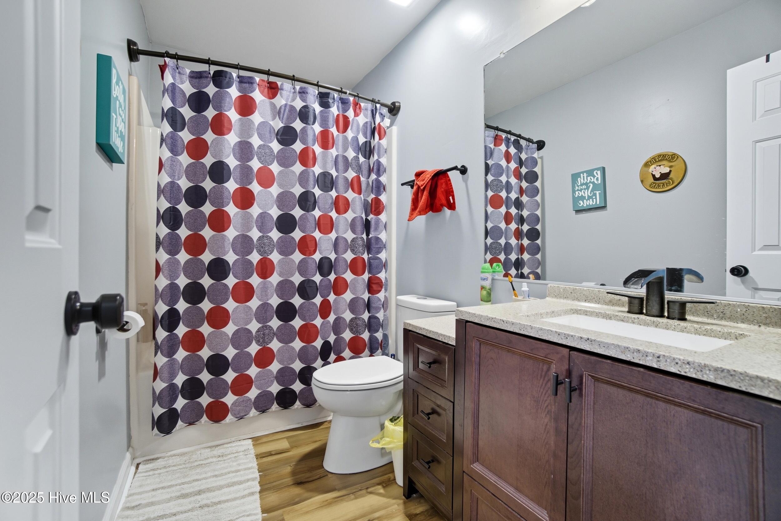 1370 Middle Swamp Road Corapeake, NC 27926 - Photo 34 of 65 Full Bath