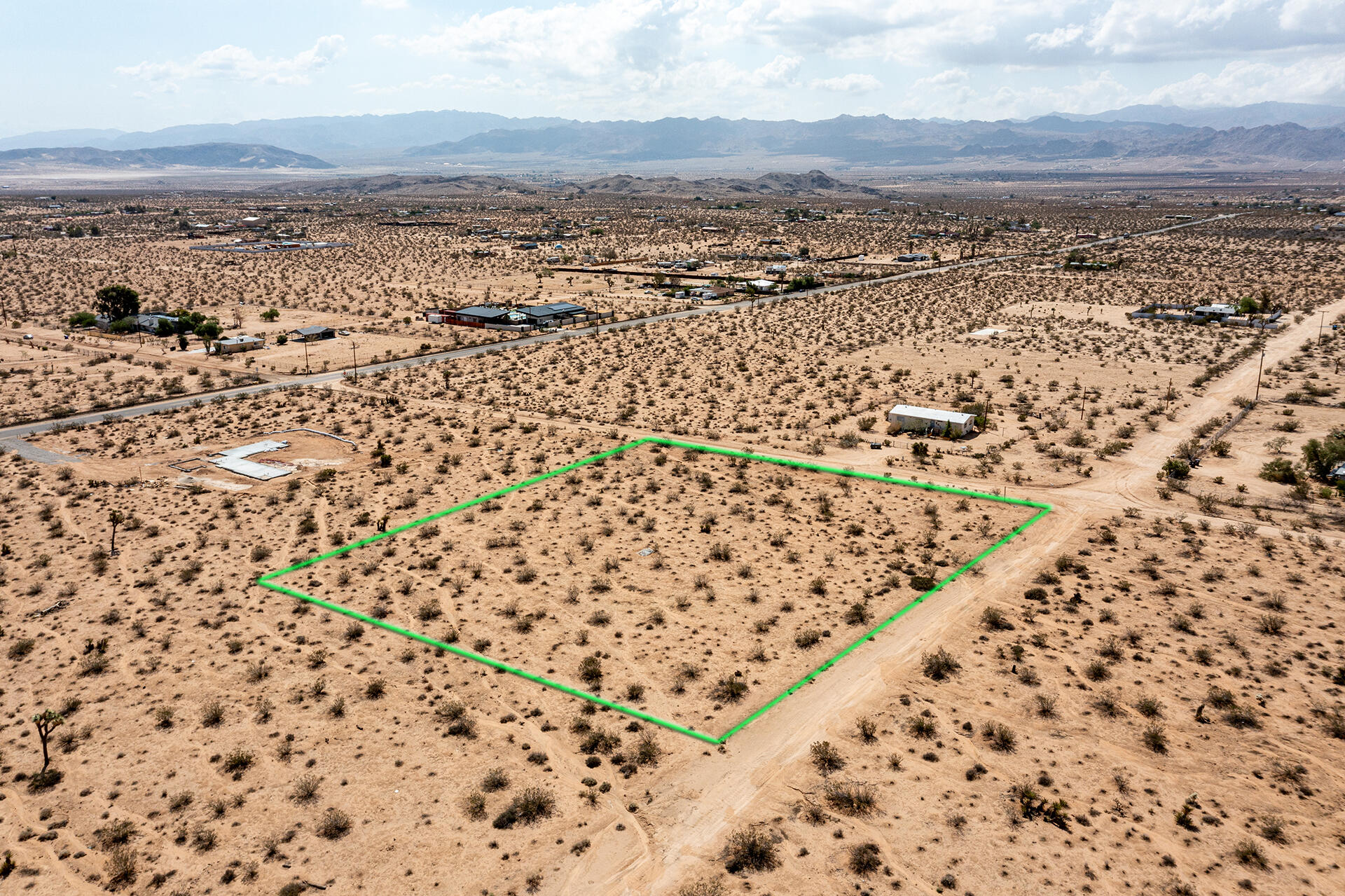 401 Stonehill Avenue Joshua Tree, CA 92252 - Photo 5 of 20 an aerial view of beach