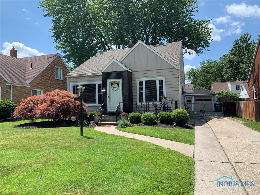 4107 Elmhurst Road Toledo, OH 43613 - Photo 1 of 29 Gallery Image 1