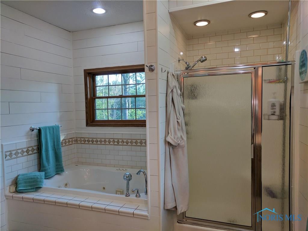 18537 Highland Center Road Defiance, OH 43512 - Photo 27 of 36 Gallery Image 27