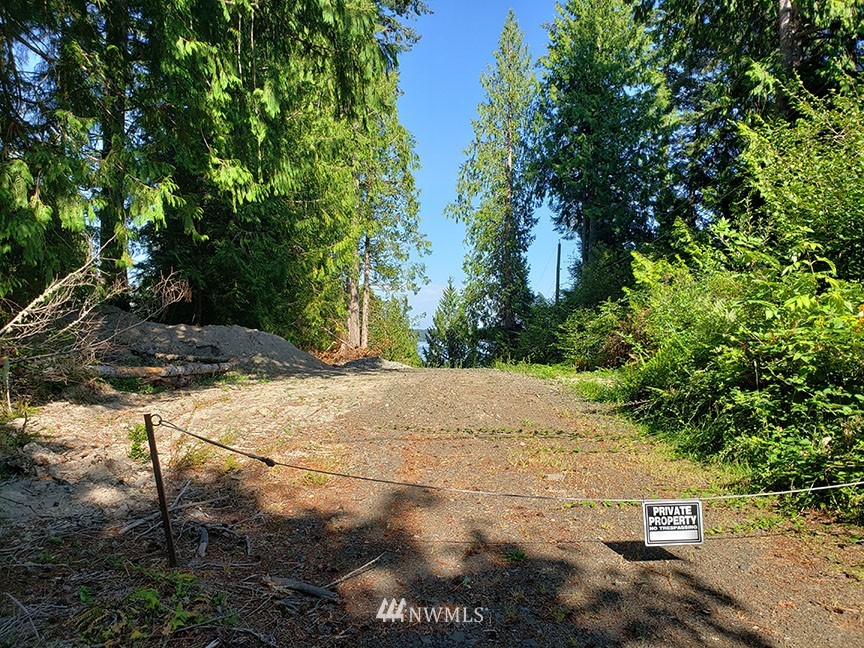 7312 Puget Beach Road Northeast Olympia, WA 98516 - Photo 3 of 16 Gallery Image 3