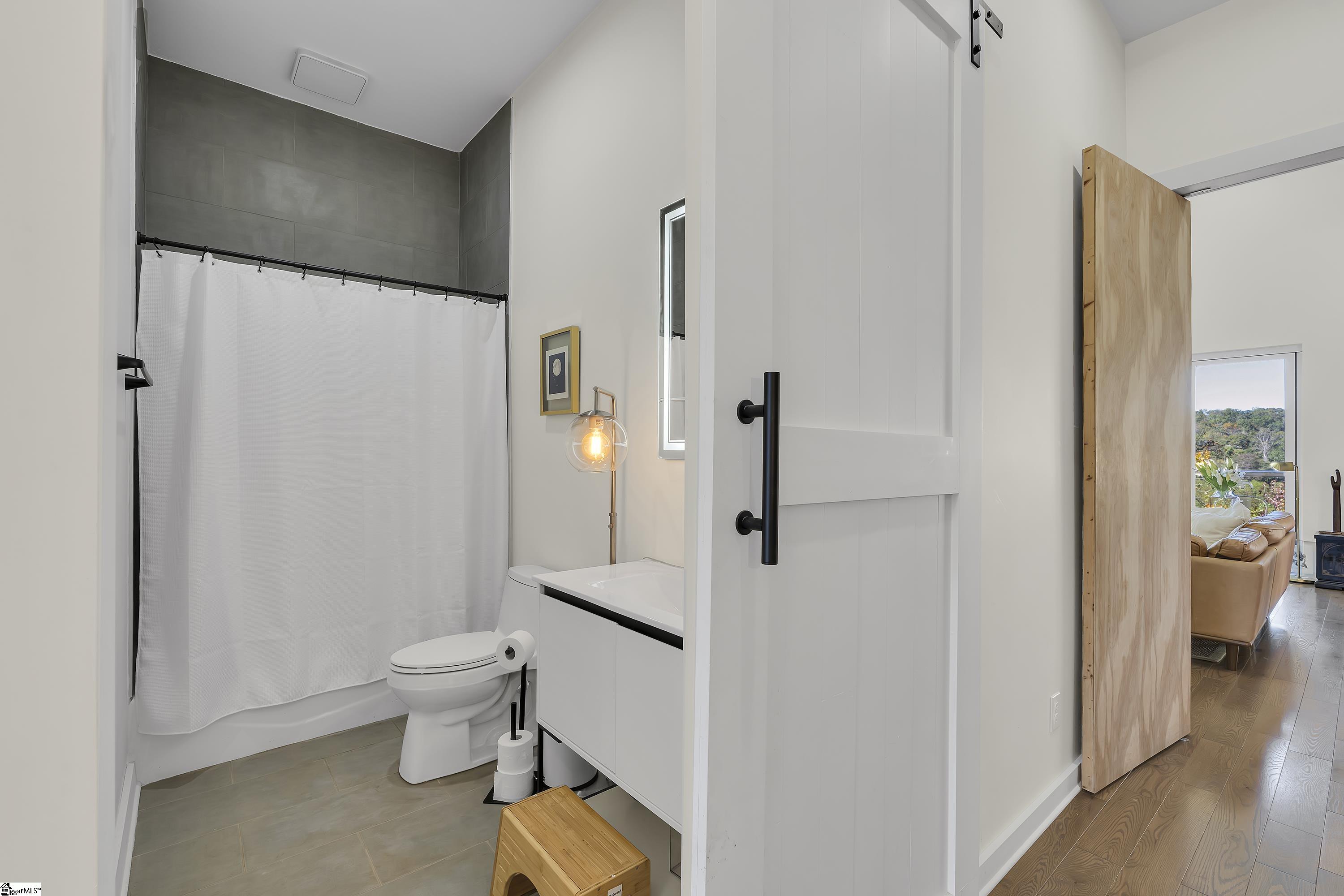 562 Club Drive Greenville, SC 29611 - Photo 30 of 44