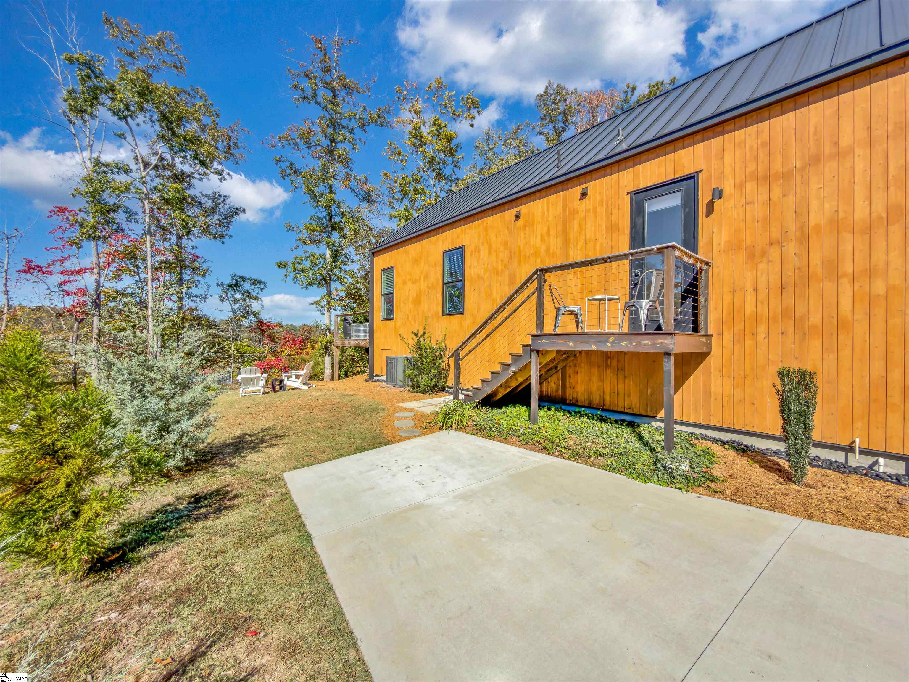 562 Club Drive Greenville, SC 29611 - Photo 33 of 44