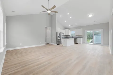 $320,000 | 1904 Blue Bird Road, Loris, SC 29569