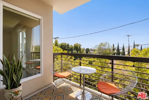 $1,249,000 | 2255 Fox Hills Drive, Unit 200, Los Angeles, CA 90064