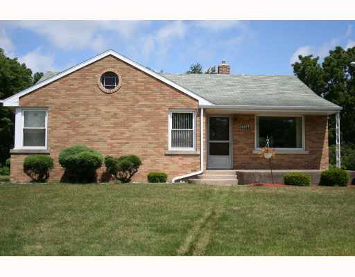 26077 Edison Road South Bend, IN 46628 - Photo 1 of 9 Gallery Image 1