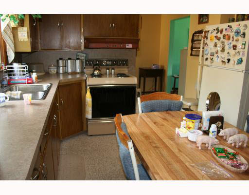 26077 Edison Road South Bend, IN 46628 - Photo 5 of 9 Gallery Image 5