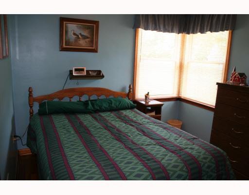 26077 Edison Road South Bend, IN 46628 - Photo 6 of 9 Gallery Image 6