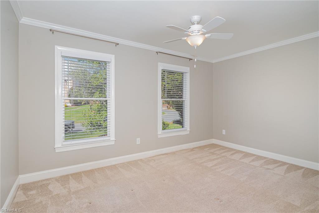 8068 Glengarriff Road Clemmons, NC 27012 - Photo 16 of 32 Gallery Image 16