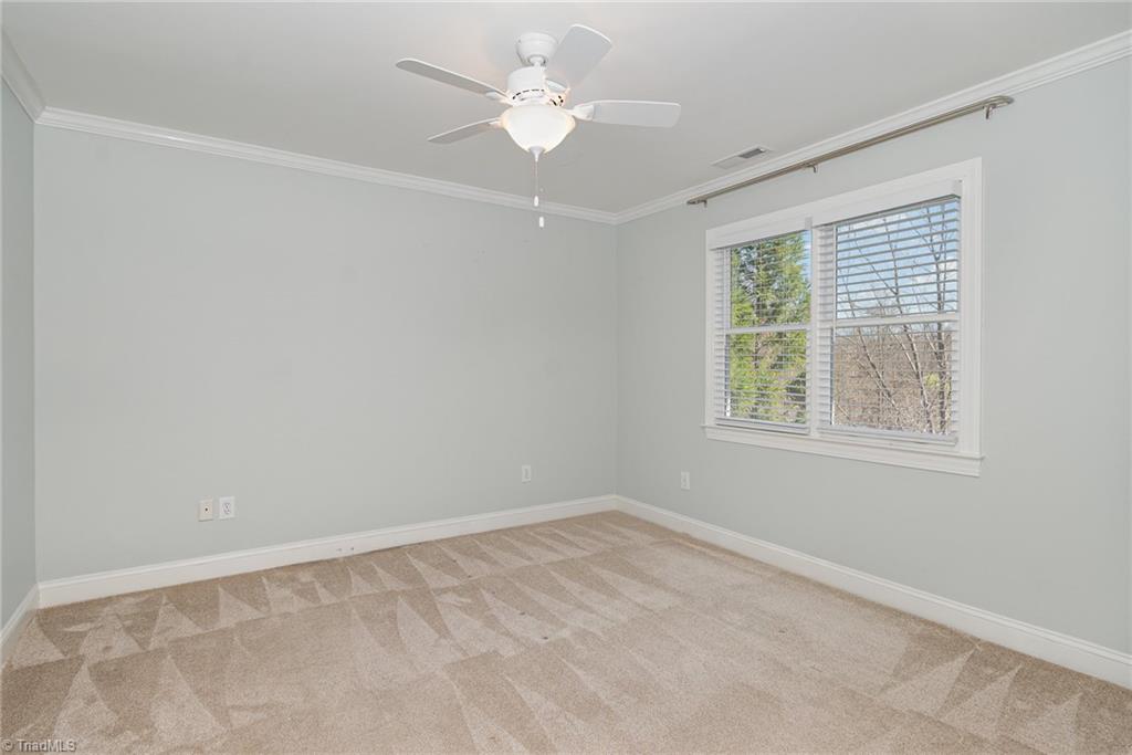 8068 Glengarriff Road Clemmons, NC 27012 - Photo 17 of 32 Gallery Image 17