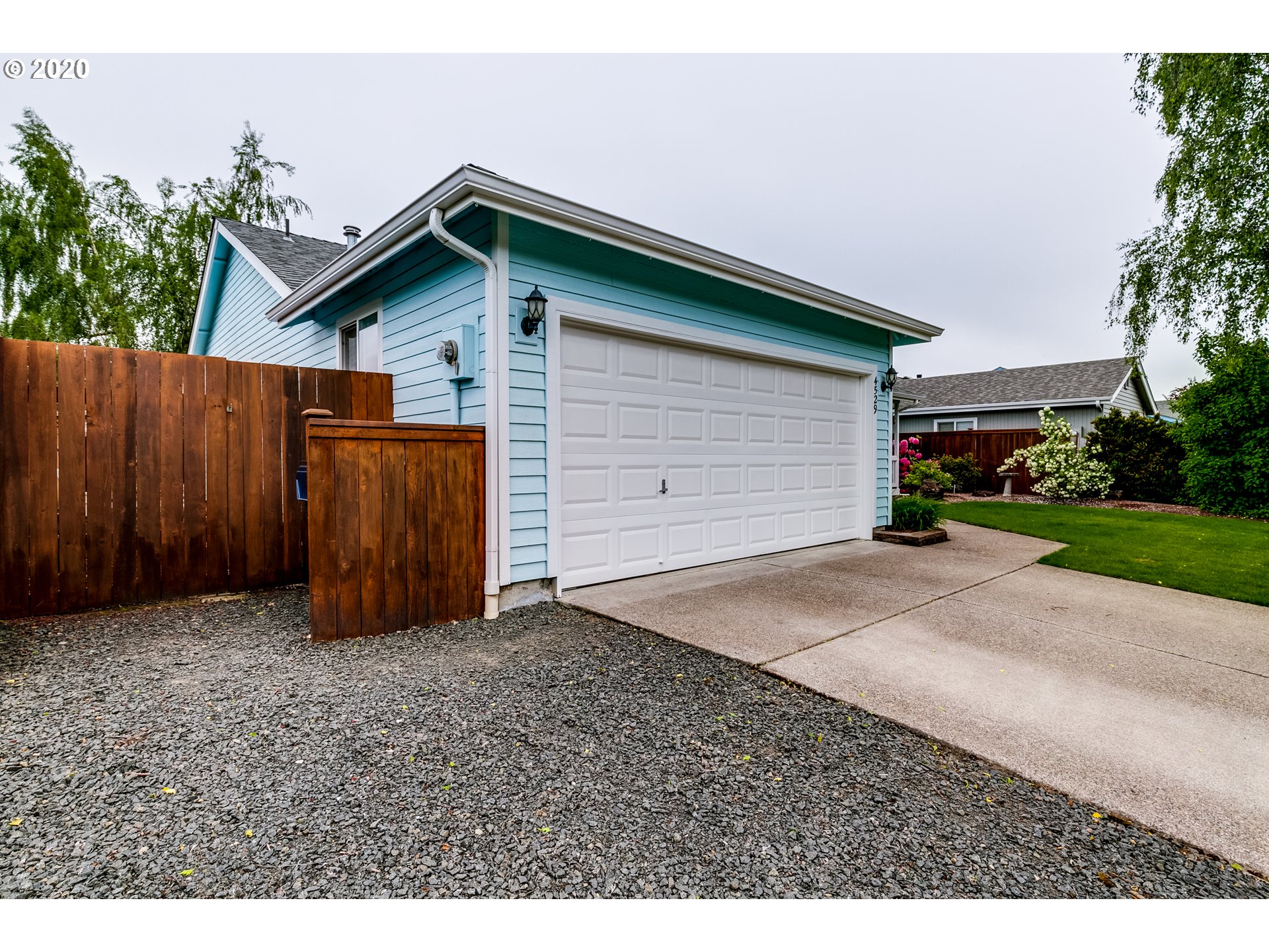 4529 Glacier Street Springfield, OR 97478 - Photo 2 of 23 Gallery Image 2