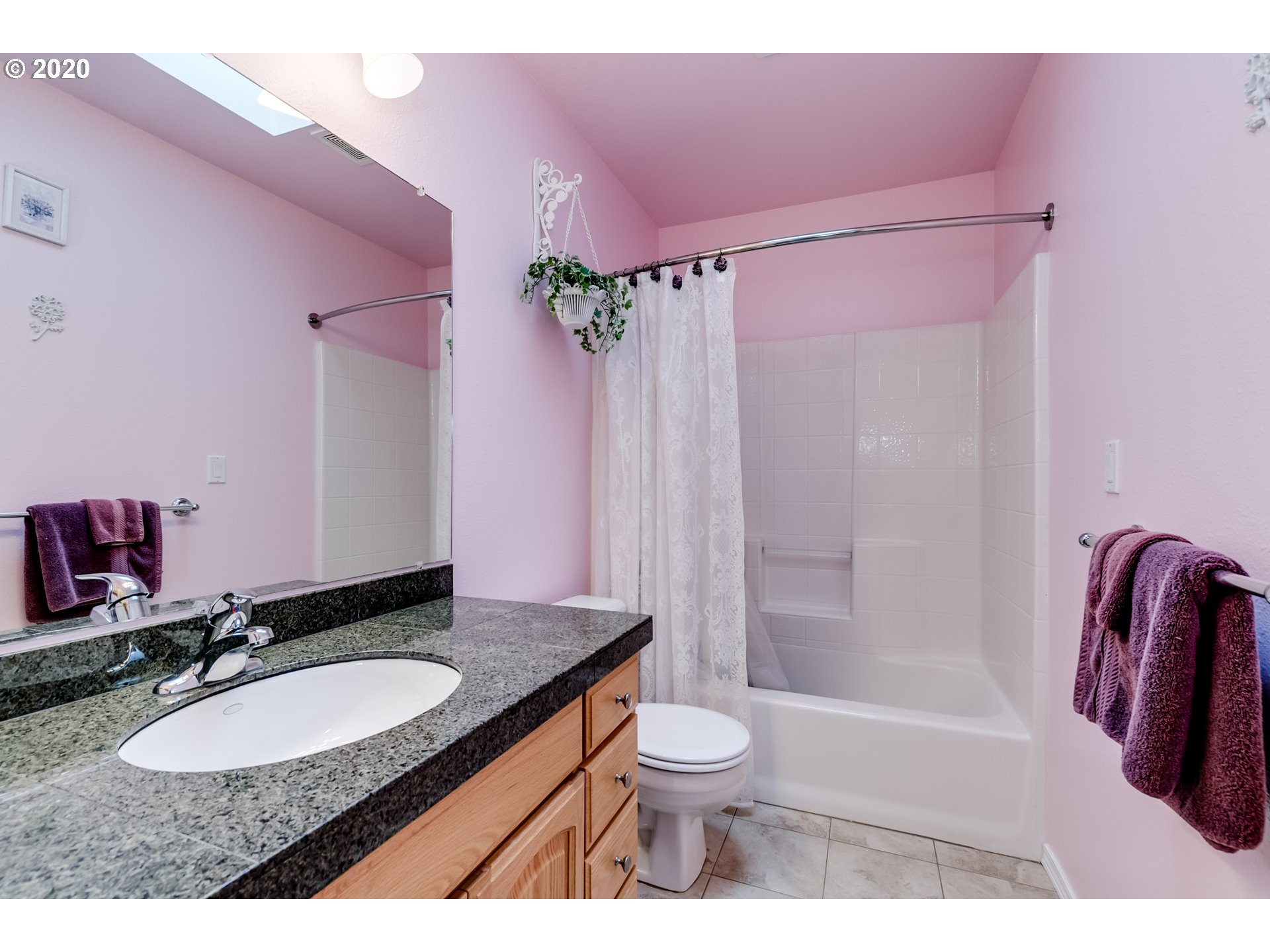 4529 Glacier Street Springfield, OR 97478 - Photo 15 of 23 Gallery Image 15
