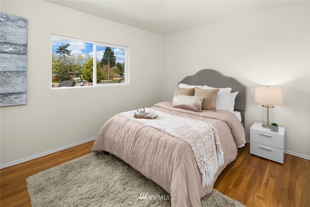 1060 Whitman Court Northeast Renton, WA 98059 - Photo 14 of 29