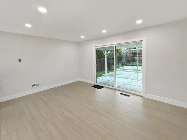 $3,300 | 1158 Jensen Circle, Pittsburg, CA 94565