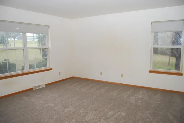 $524,850 | 7210 Badger Lane, Wayne, WI 53002