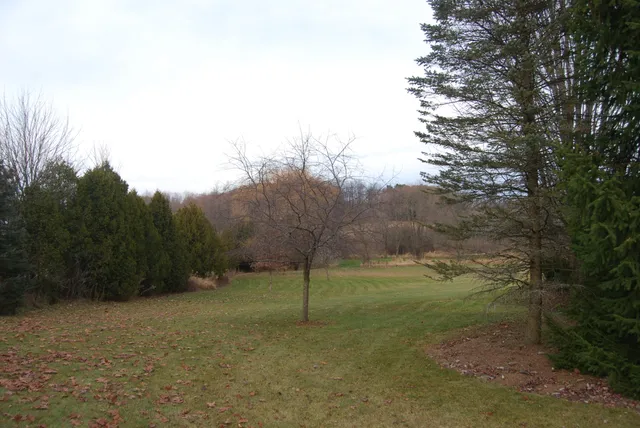 $524,850 | 7210 Badger Lane, Wayne, WI 53002