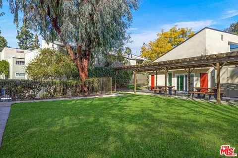 $745,000 | 4925 Indian Wood Road, Unit 378, Culver City, CA 90230