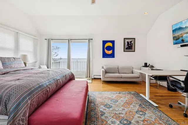 $1,025,000 | 5 Bay Road, East Patchogue, NY 11772