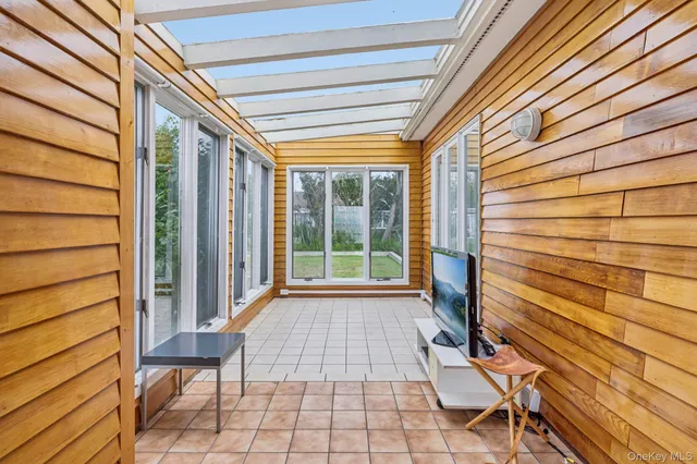 $1,025,000 | 5 Bay Road, East Patchogue, NY 11772