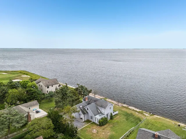 $1,025,000 | 5 Bay Road, East Patchogue, NY 11772