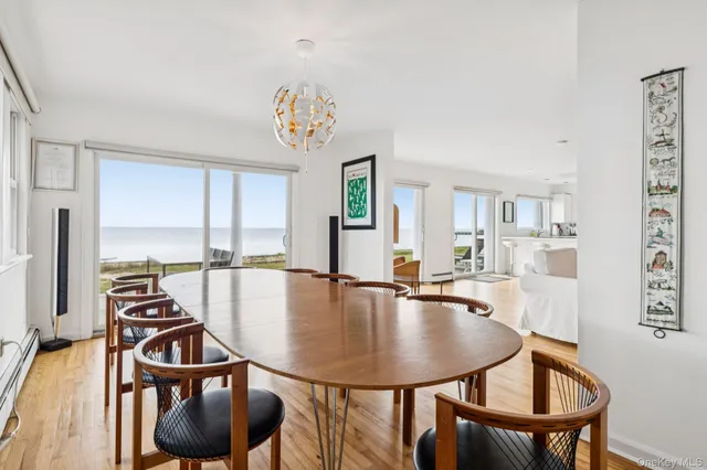 $1,025,000 | 5 Bay Road, East Patchogue, NY 11772