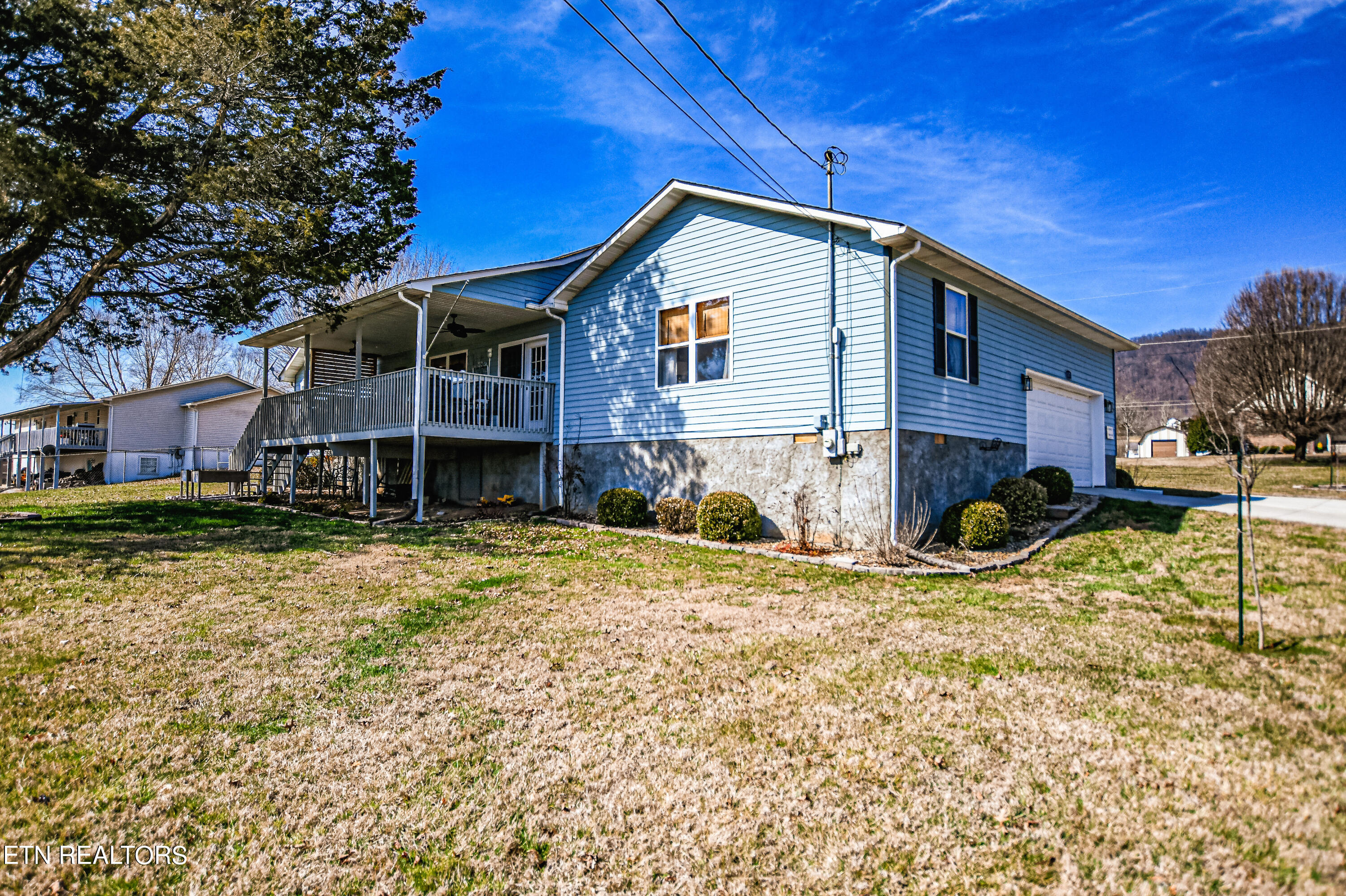 147 Thacker Drive La Follette, TN 37766 - Photo 14 of 52 DSC_5884