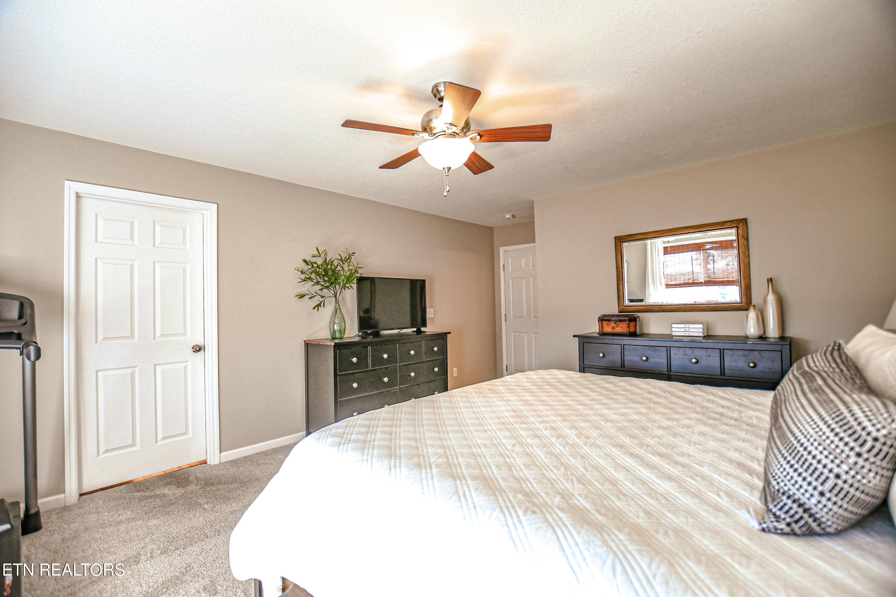 147 Thacker Drive La Follette, TN 37766 - Photo 21 of 52 DSC_5908