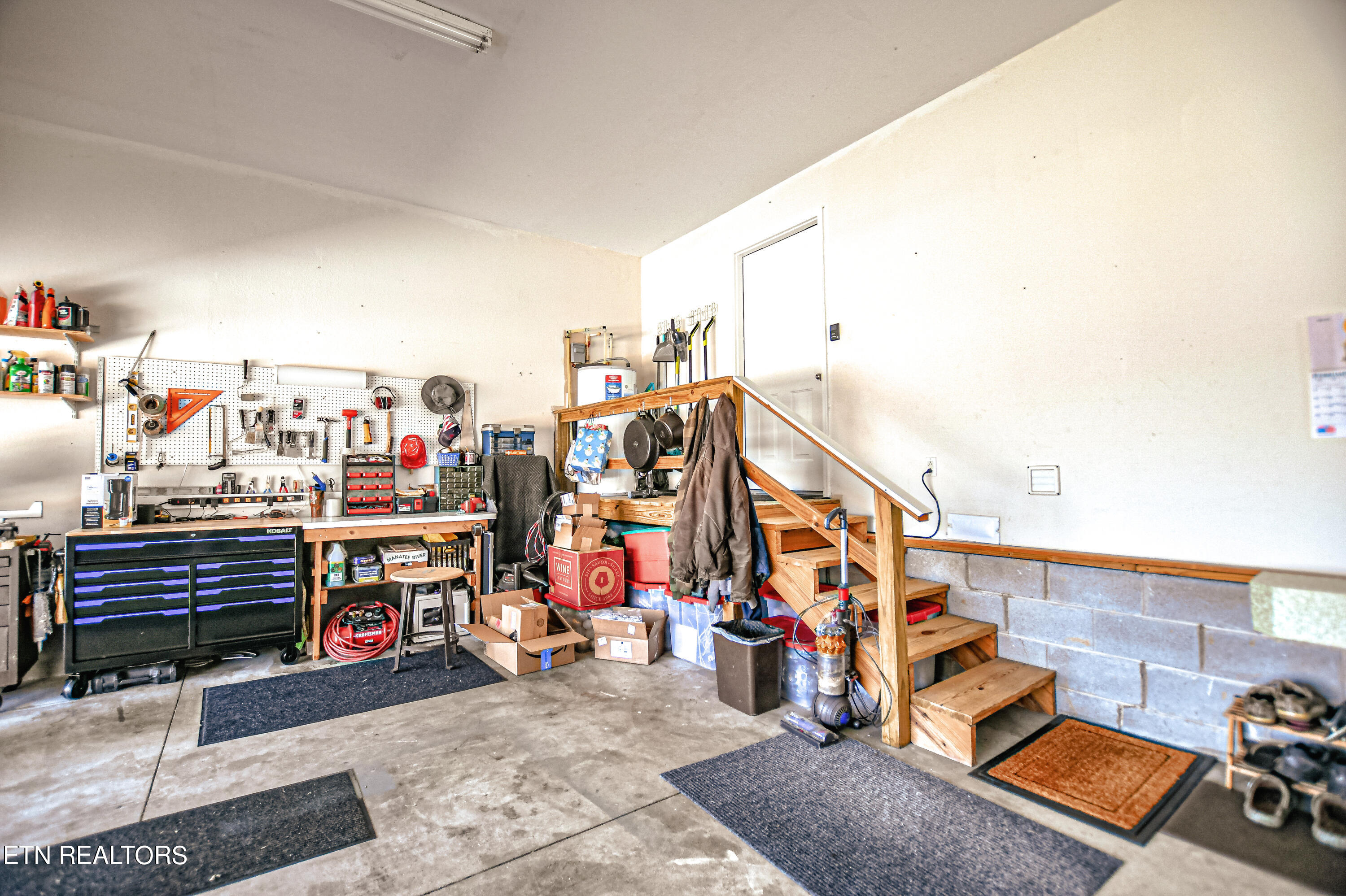 147 Thacker Drive La Follette, TN 37766 - Photo 50 of 52 Oversized garage