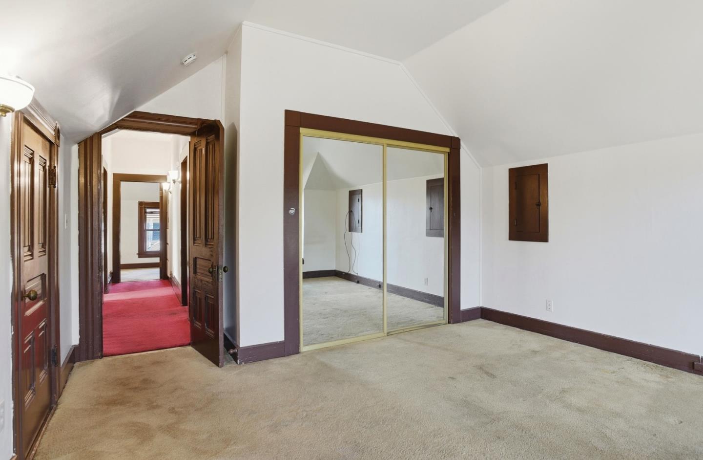 137 Elm Street San Mateo, CA 94401 - Photo 23 of 60