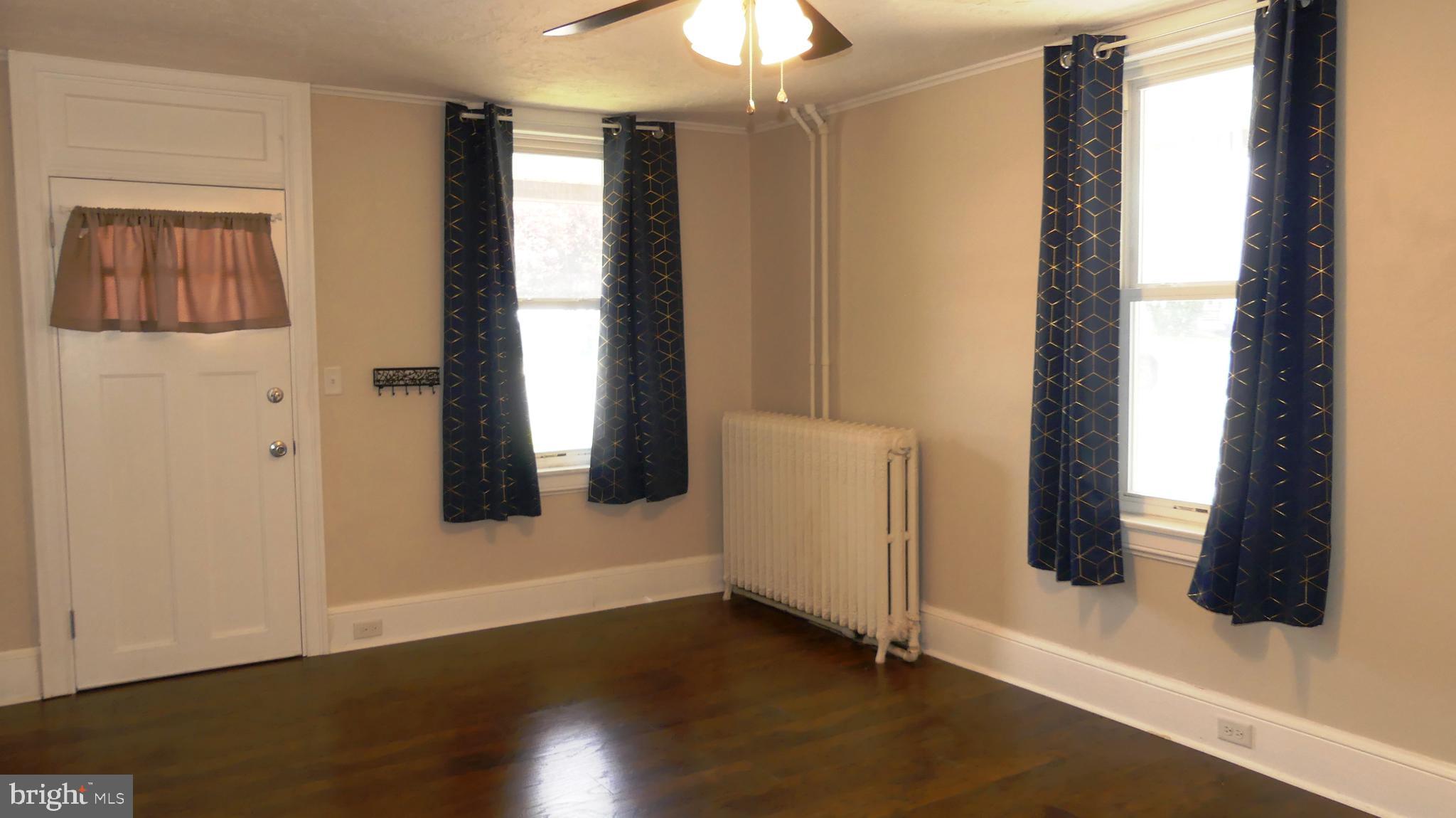 213 North Main Street Jacobus, PA 17407 - Photo 10 of 35 Living Room