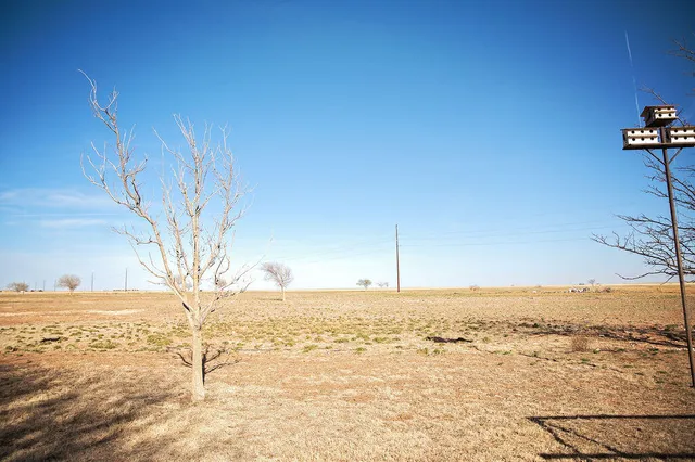 $399,000 | 2581 County Road 365, Plains, TX 79355