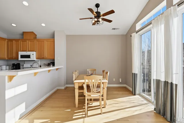 $599,000 | 2983 Bay Village Avenue, Santa Rosa, CA 95403