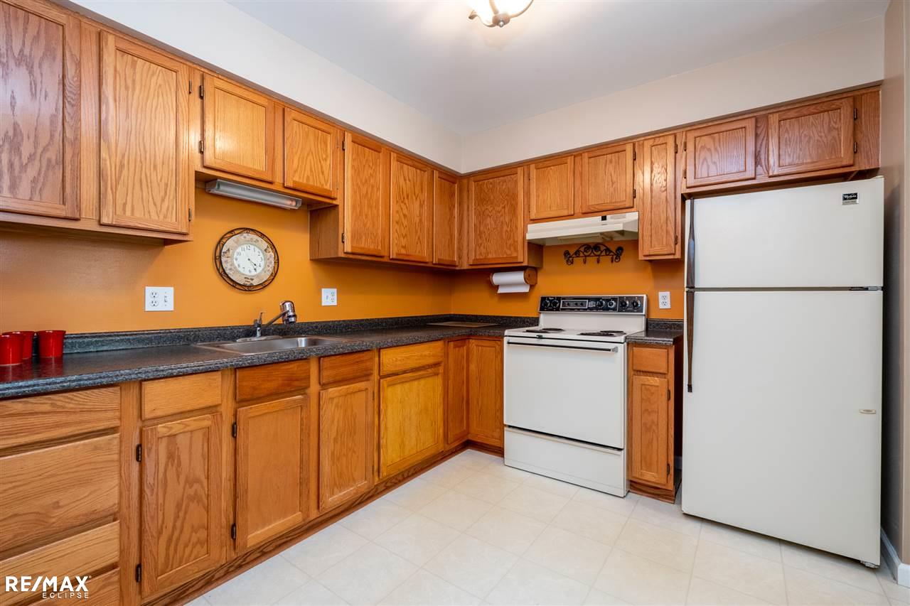 460 Baldwin Avenue Rochester, MI 48307 - Photo 11 of 23 31391802-10.JPG