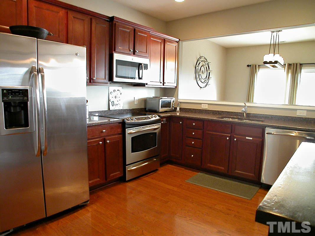 8709 Braxwood Place Raleigh, NC 27617 - Photo 8 of 25