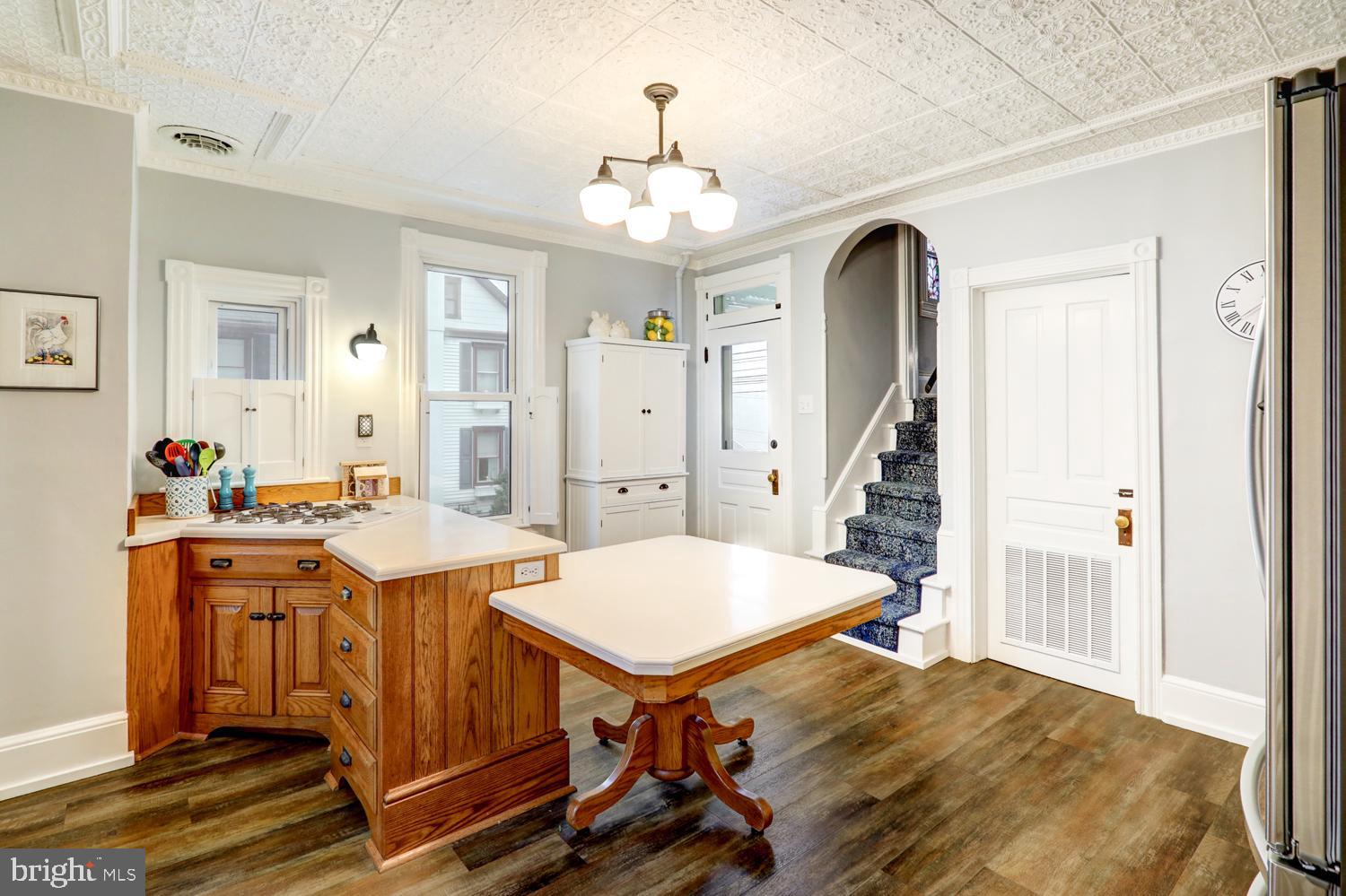 2448 Lititz Pike Lancaster, PA 17601 - Photo 10 of 41