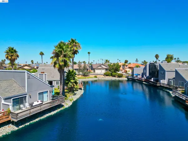 a view of a lake with houses