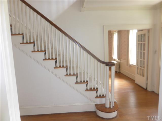 2403 White Oak Road Raleigh, NC 27609 - Photo 5 of 10
