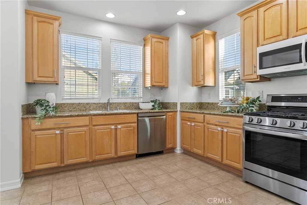 25 Tarleton Lane Ladera Ranch, CA 92694 - Photo 6 of 22