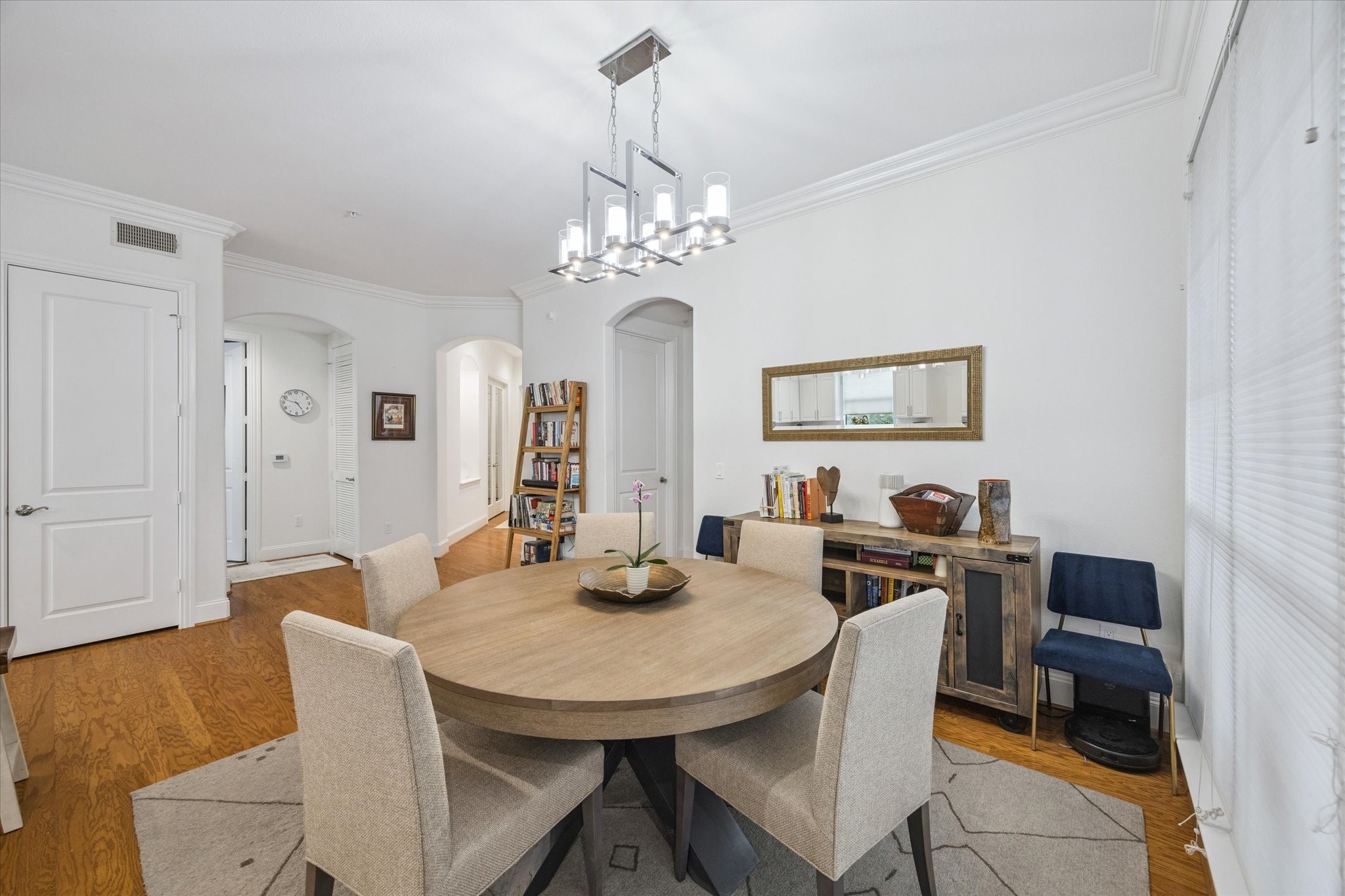 2120 Kipling Street, Unit 208 Houston, TX 77098 - Photo 9 of 21